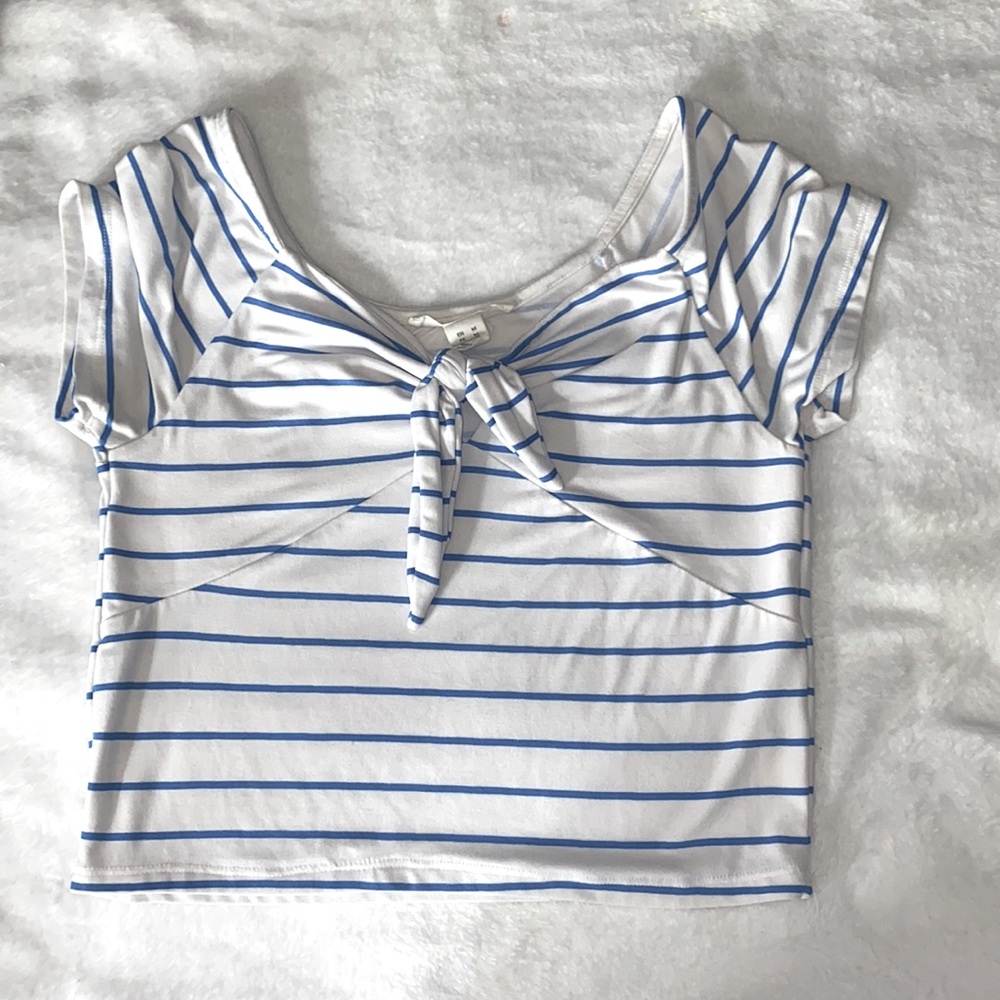 size:M color: WHITE& BLUE brand:Urban heritage